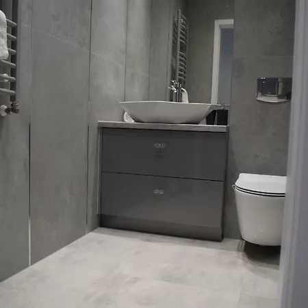 Silence Triventi Cristal شقة كارباش