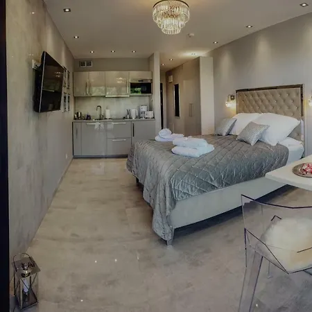 شقة Silence Triventi Cristal *