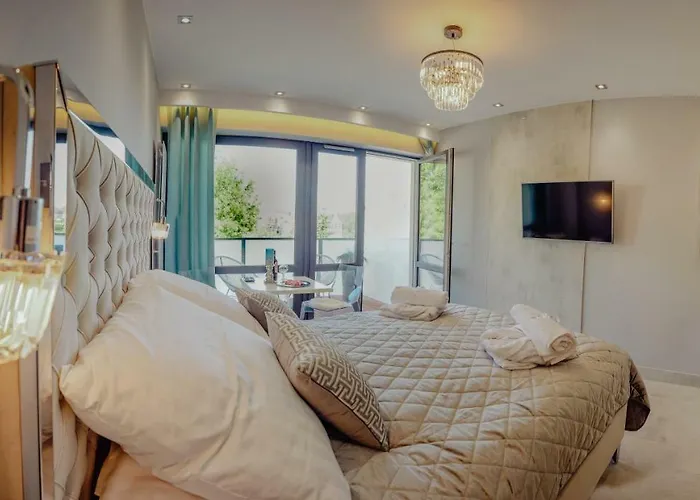 Apartament Silence Triventi Cristal